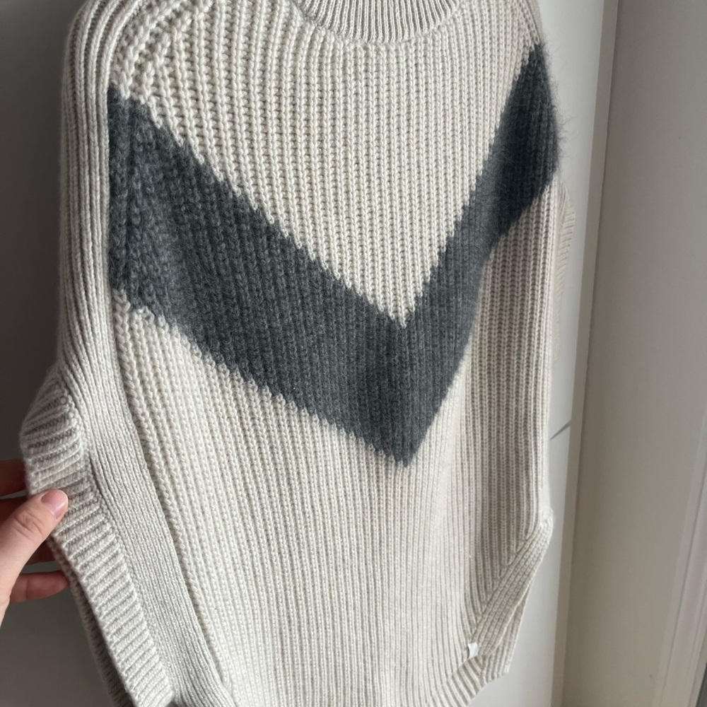 Kit and Ace Women's Cream and Gray Cashmere Tunic Sweater one size M L Lululemon